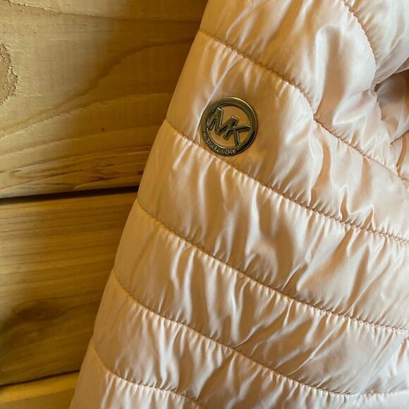 Michael Kors Puffer Sherpa lined Jacket - Picture 5 of 8